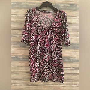 Multi color dress with 3/4 inch sleeves